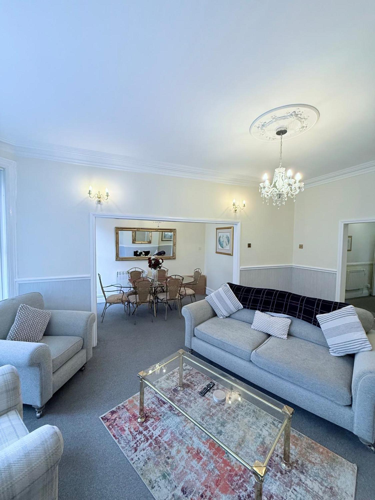 Large Luxury Apartment Blackpool Exterior foto